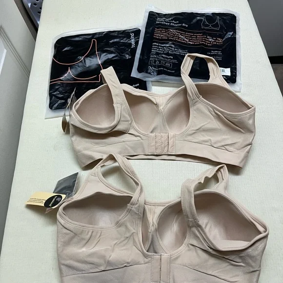 NWT Truekind XL daily comfort wireless shaper bras (2)